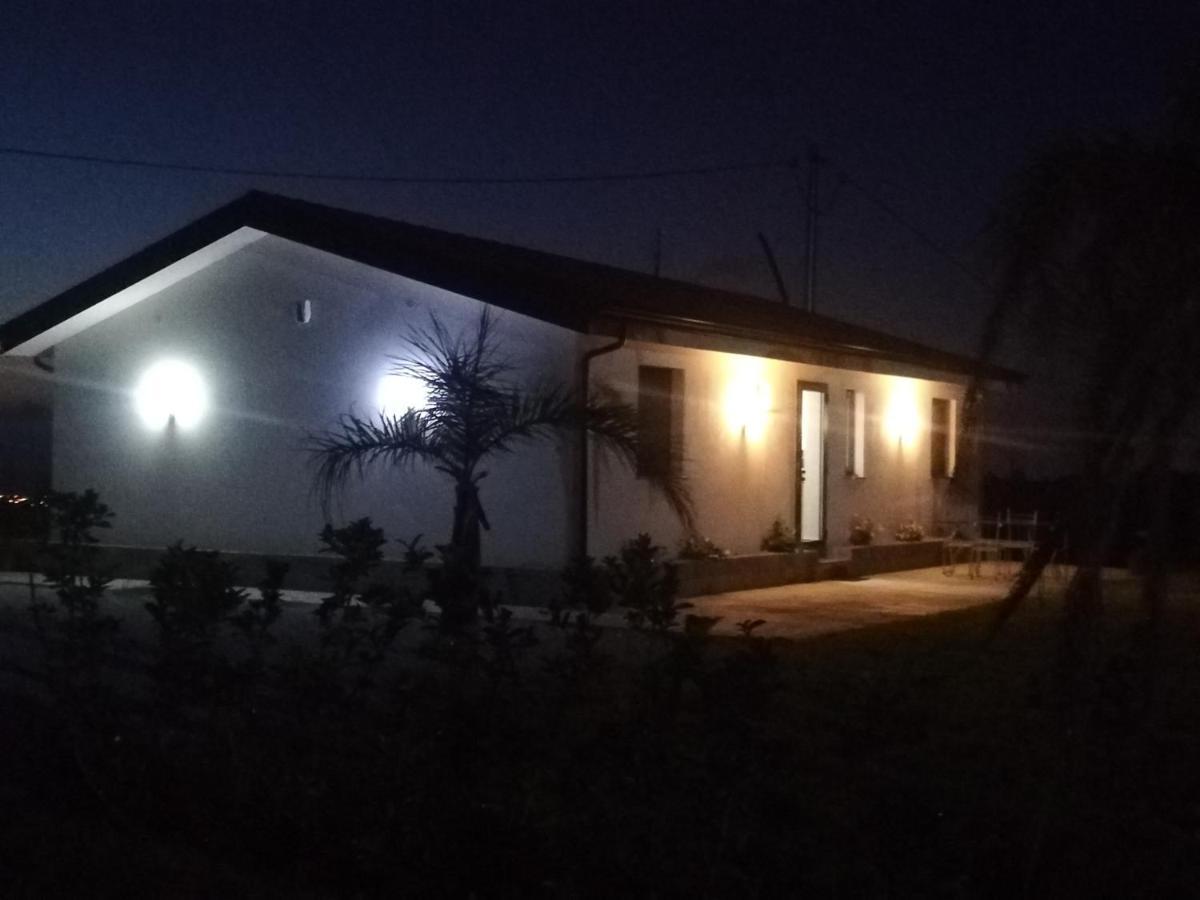 B&B Borgo Lando Барчеллона-Поццо-ді-Готто Екстер'єр фото